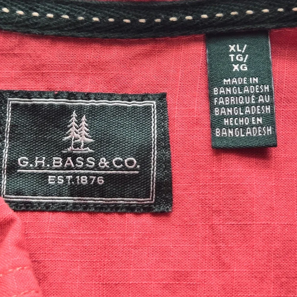 GH Bass Shirt Mens XL Red Short Sleeves Lightweight Button‎ Up NWT
